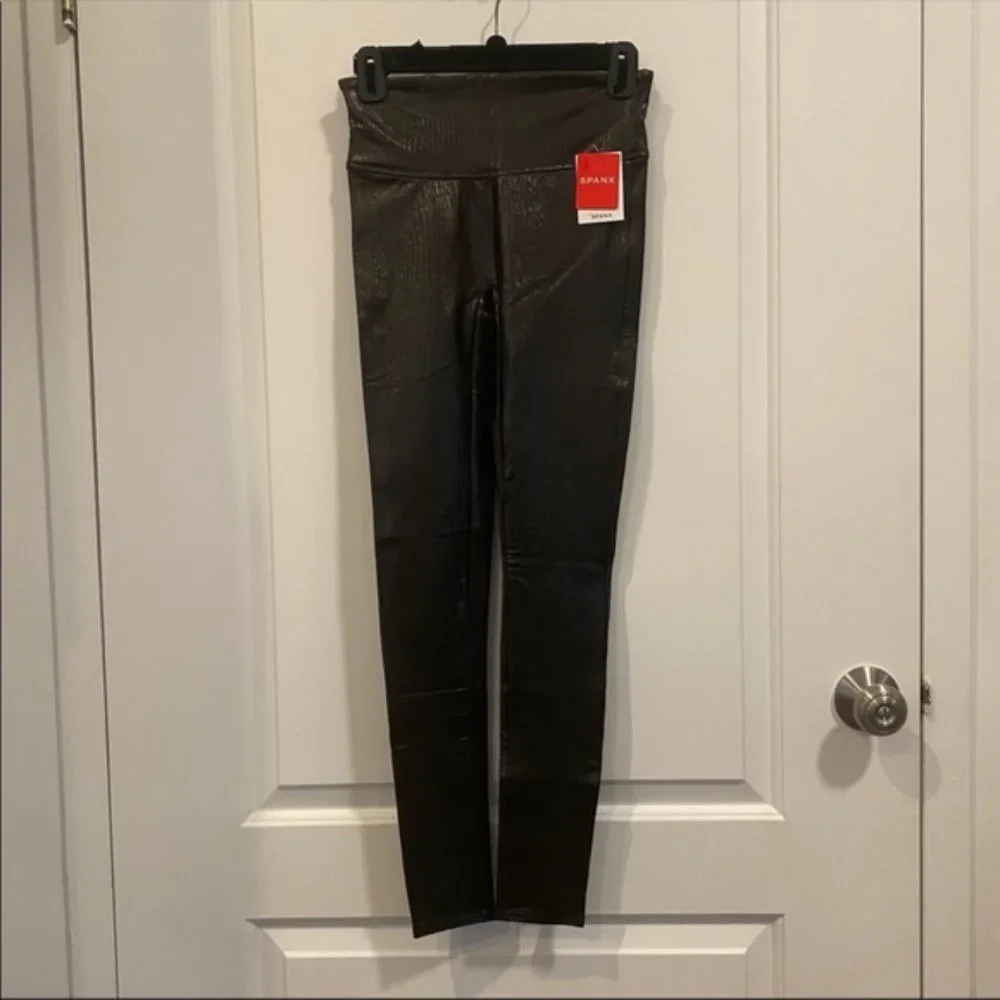 Spanx Faux Leather Croc Leggings in Color Shine - Picture 5 of 6